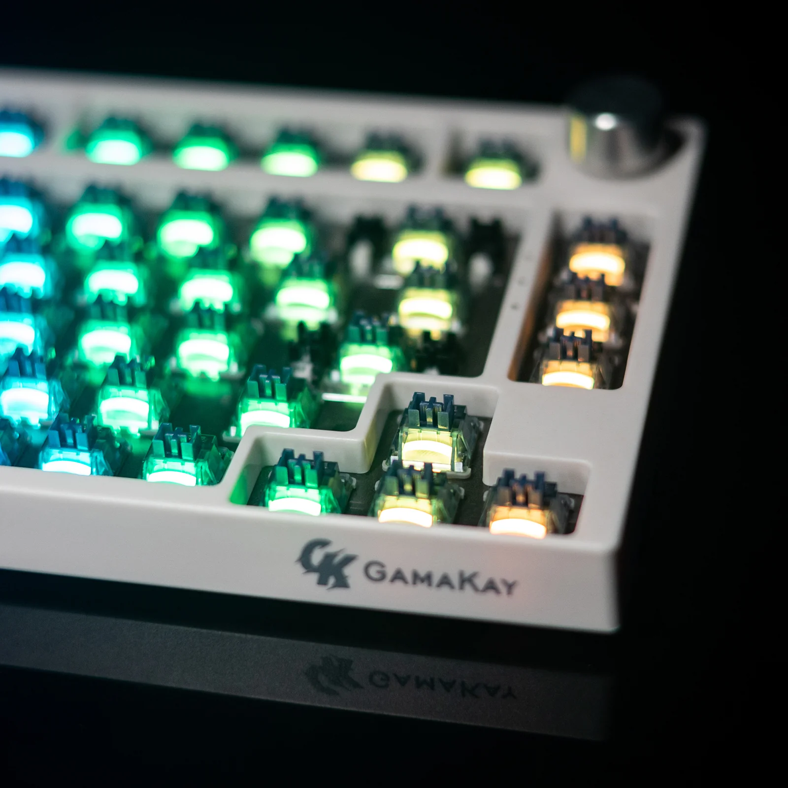 GamaKay Mechanical Silent Switch V2 with RGB Diffuser - 35 Pcs/Pack or 70 Pcs/Pack - Image 7
